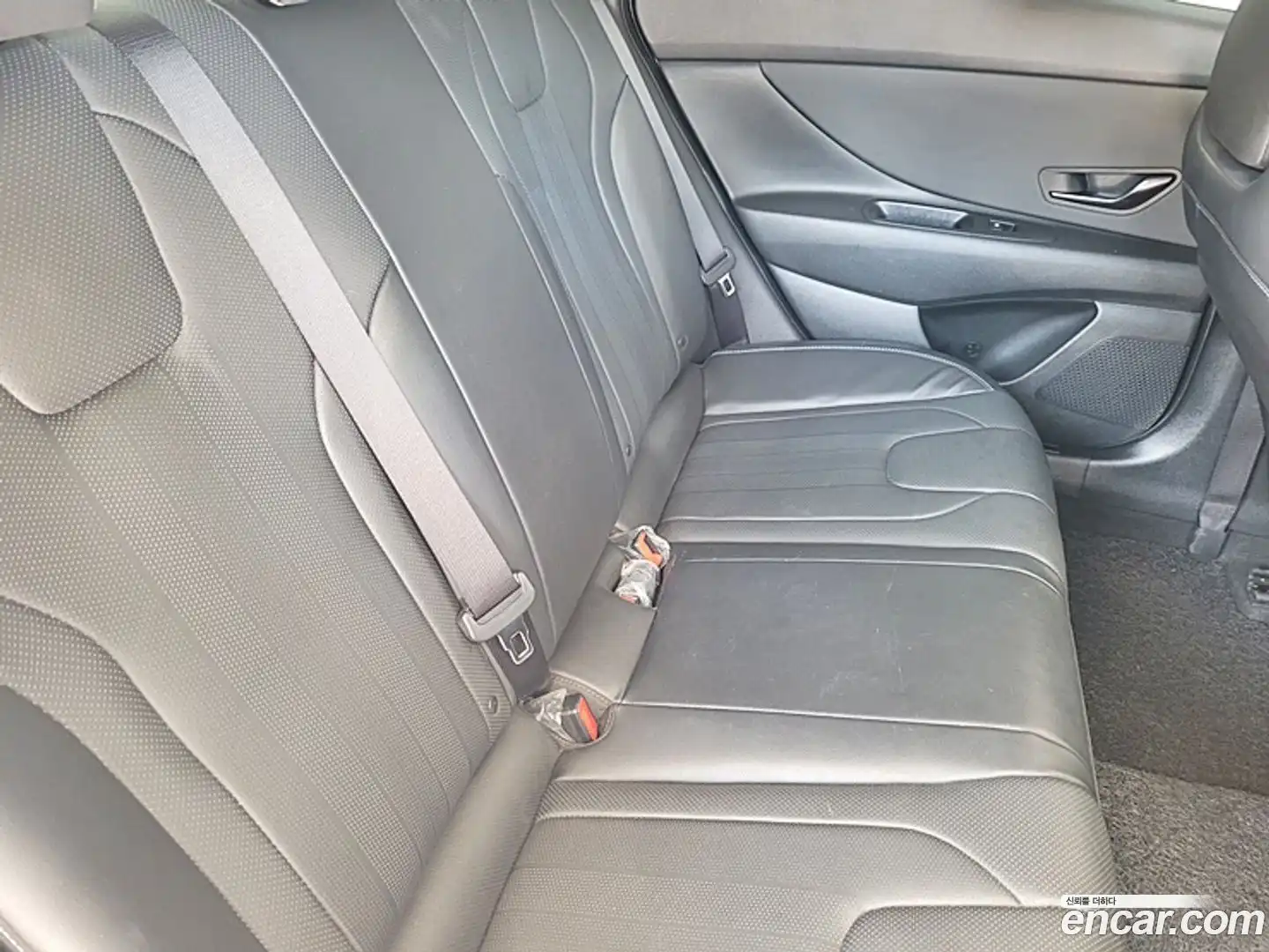 AVANTE Hyundai 2021.9-OPTION-023