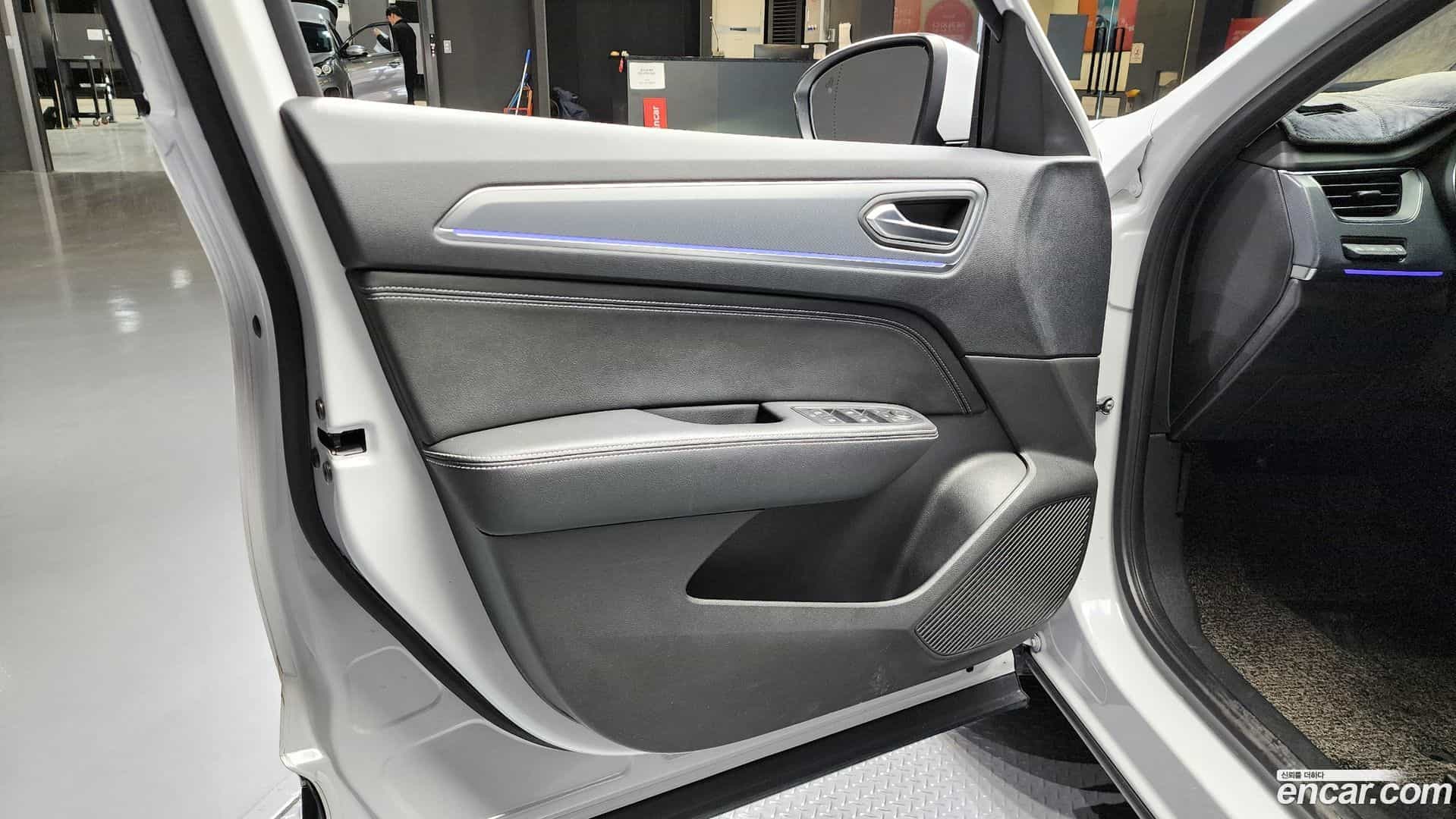 XM3 Renault Korea 2020.3-INNER-034