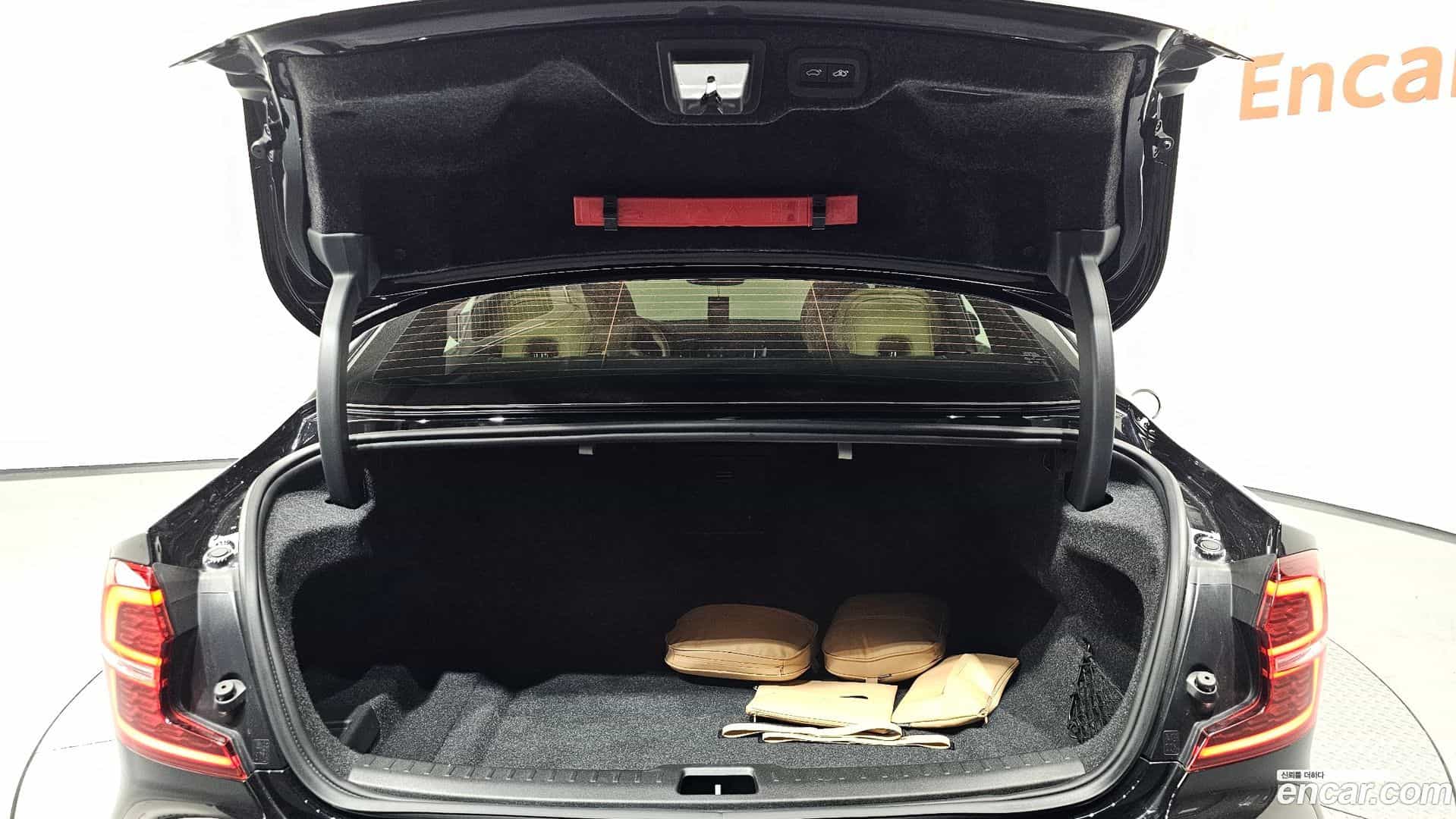 S60 Volvo 2023.10-OPTION-022