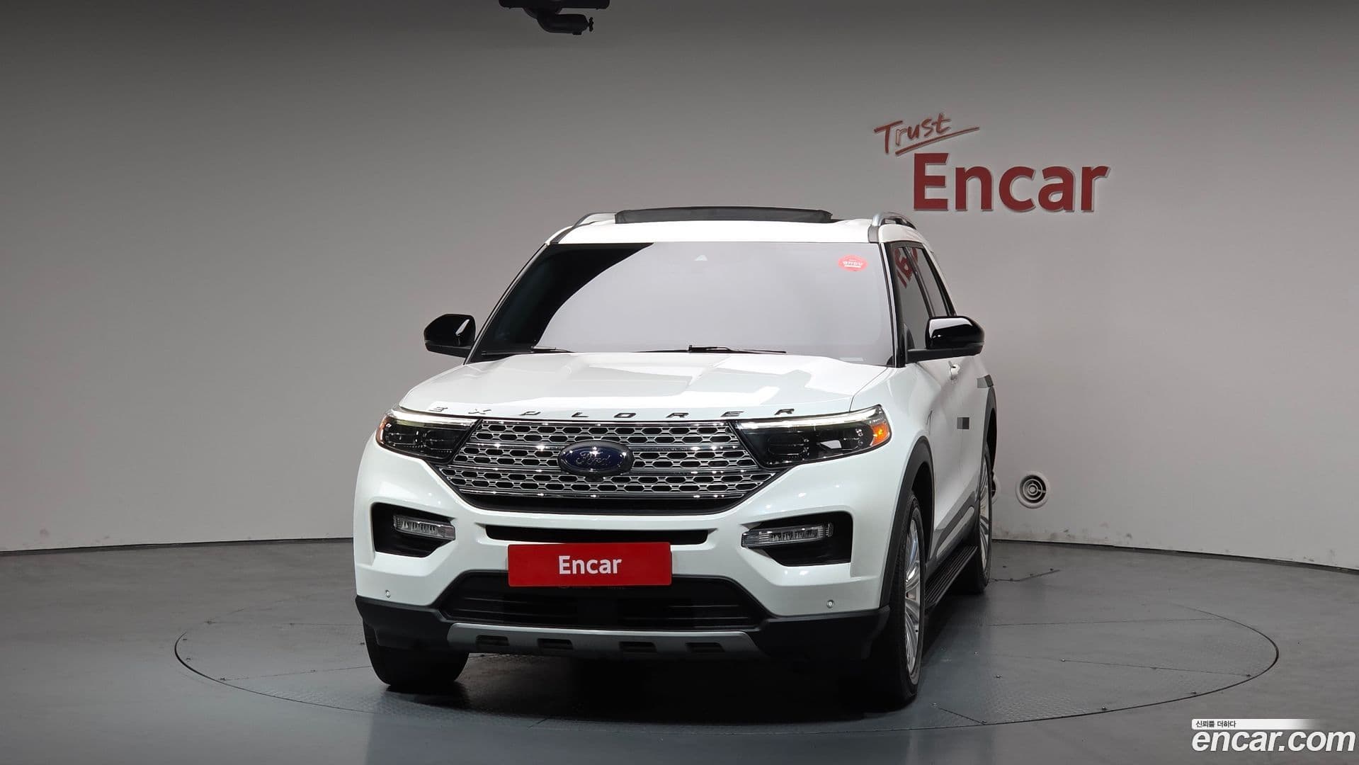 Main__Slider__Photo:Explorer Ford 2020.11-2