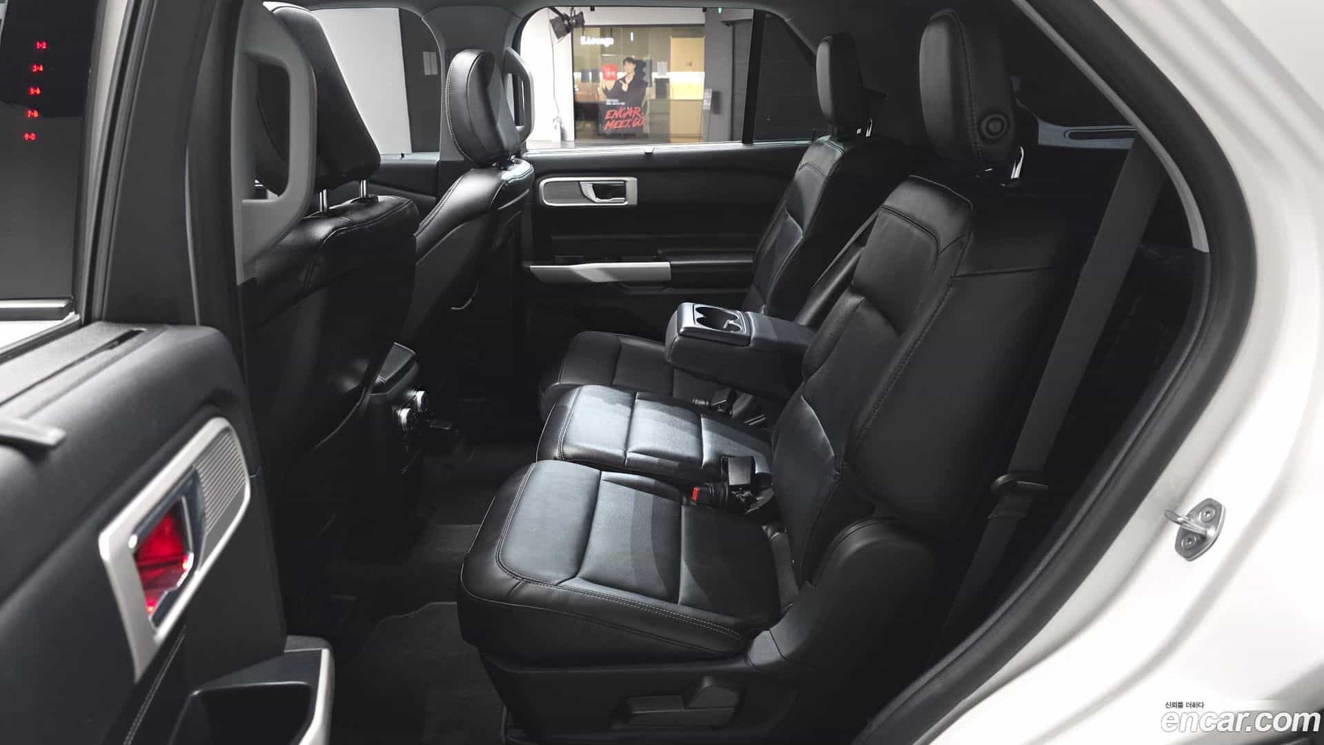 Explorer Ford 2020.11-OPTION-015