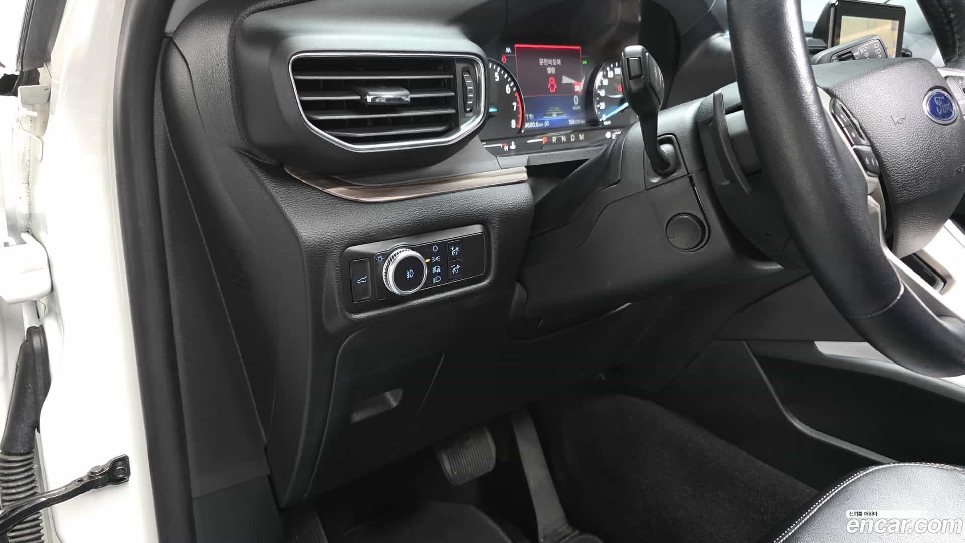 Explorer Ford 2020.11-OPTION-017