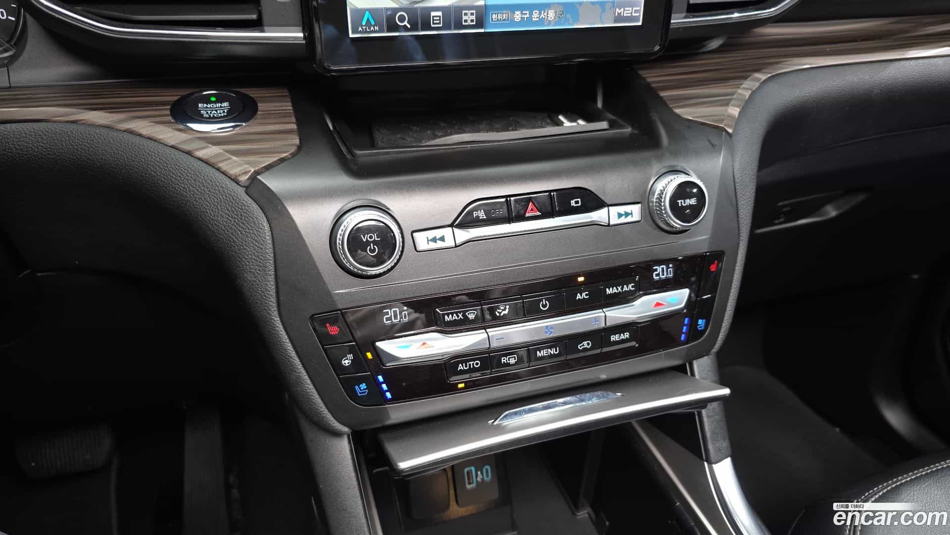 Explorer Ford 2020.11-OPTION-021