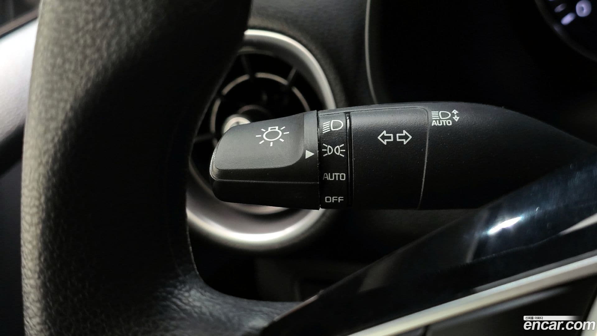 Main__Slider__Photo:K3 Kia 2023.4-14