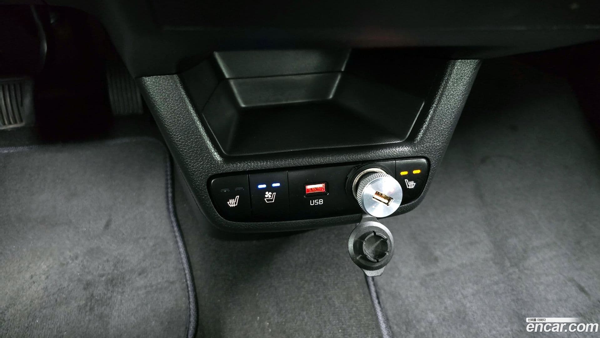 Main__Slider__Photo:RAY Kia 2022.10-11
