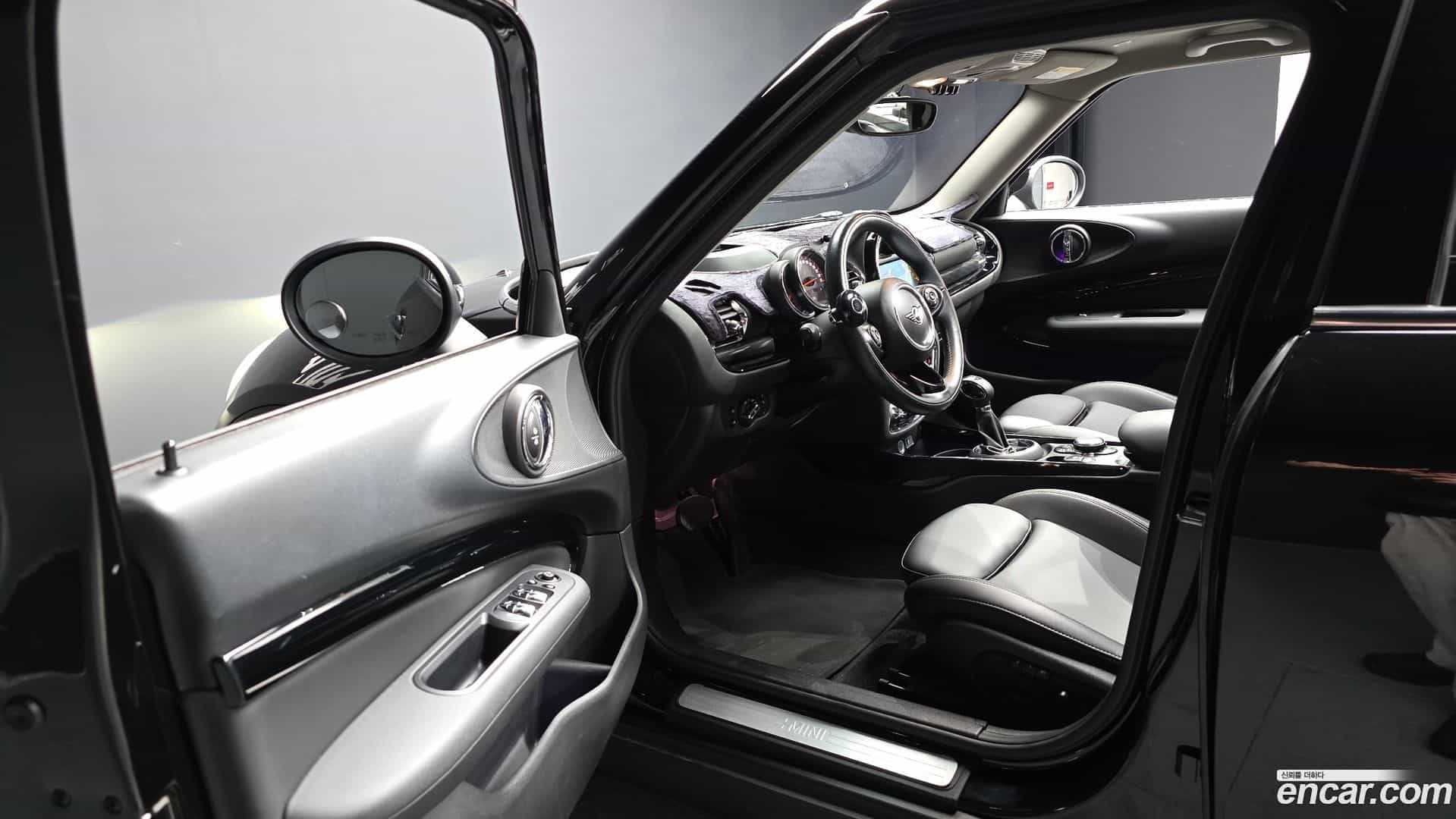 Clubman Mini 2019.7-INNER-010