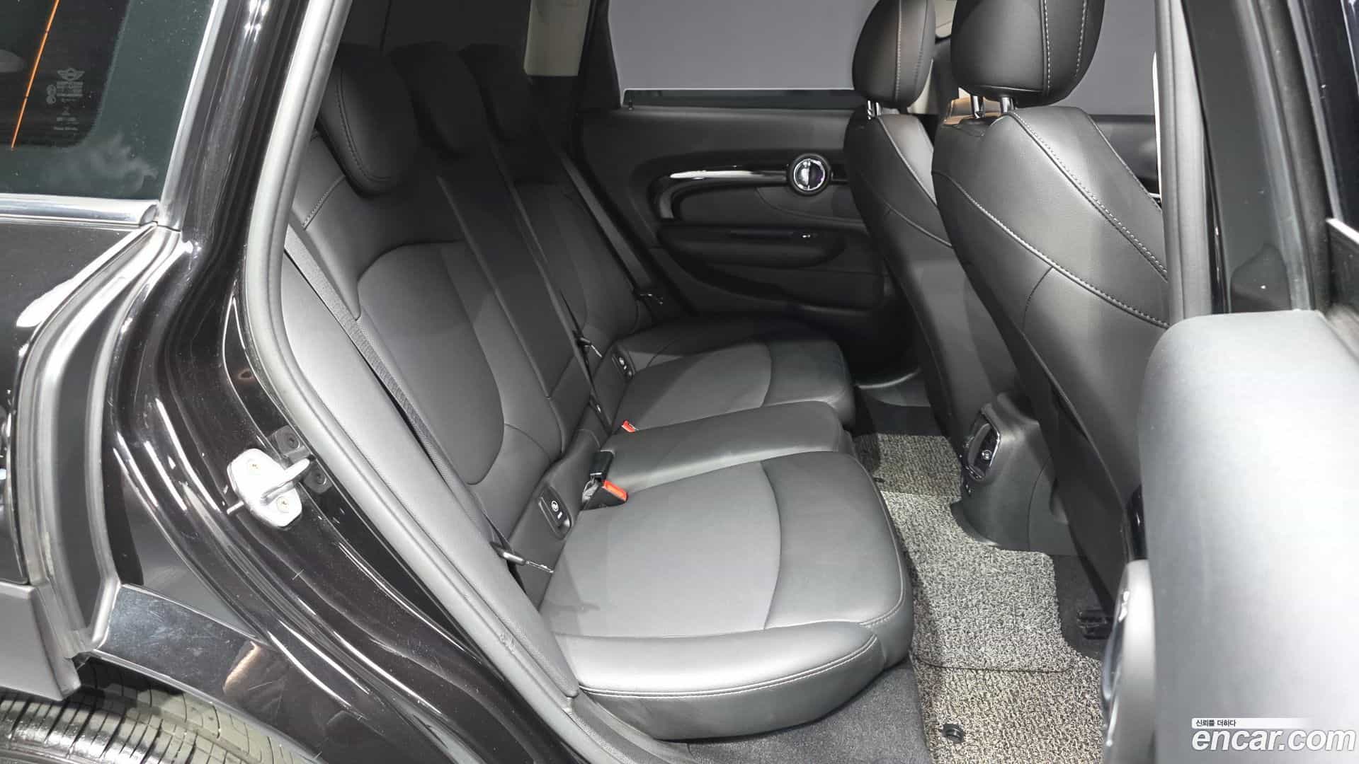 Clubman Mini 2019.7-OPTION-016
