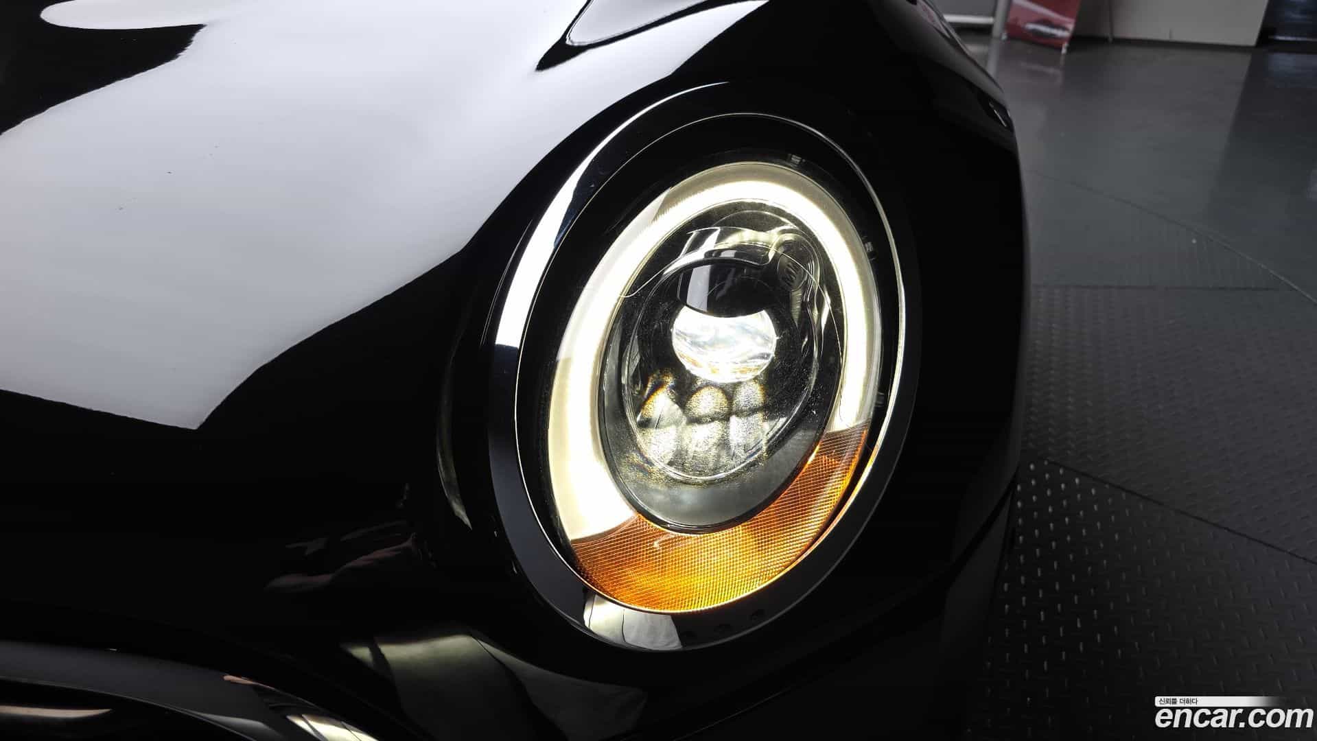 Clubman Mini 2019.7-OUTER-032