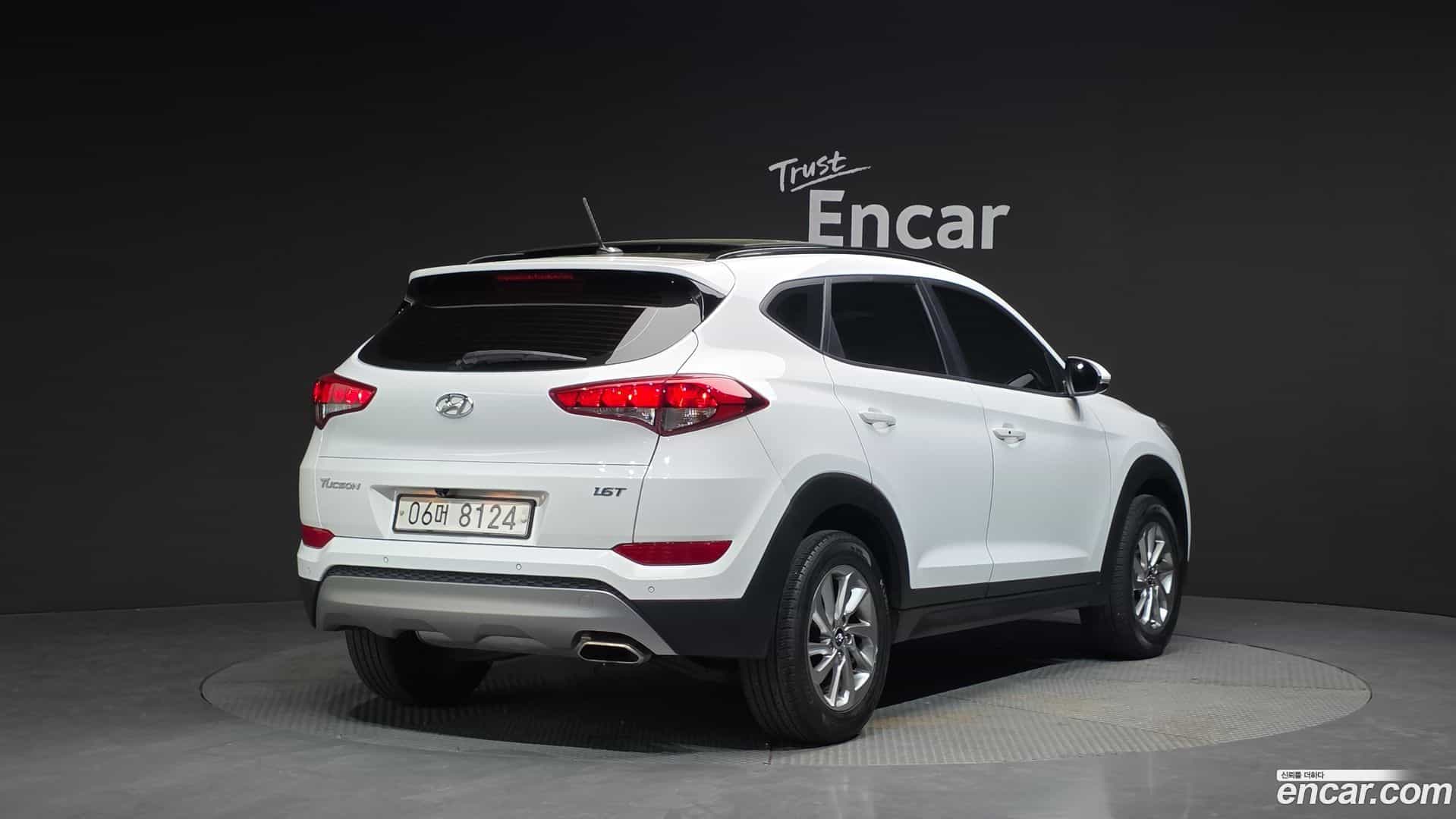 Tucson Hyundai 2018.1-OUTER-002