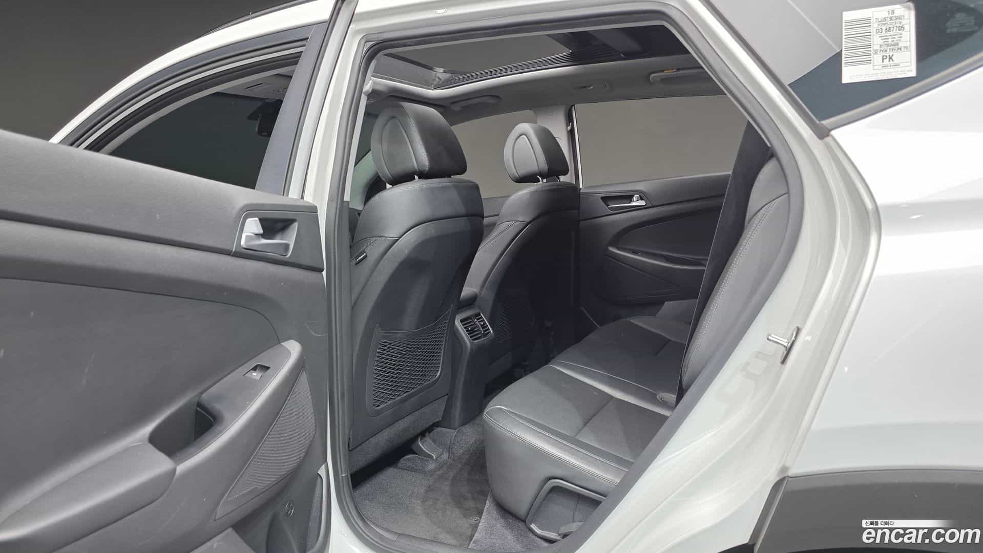 Tucson Hyundai 2018.1-OPTION-022