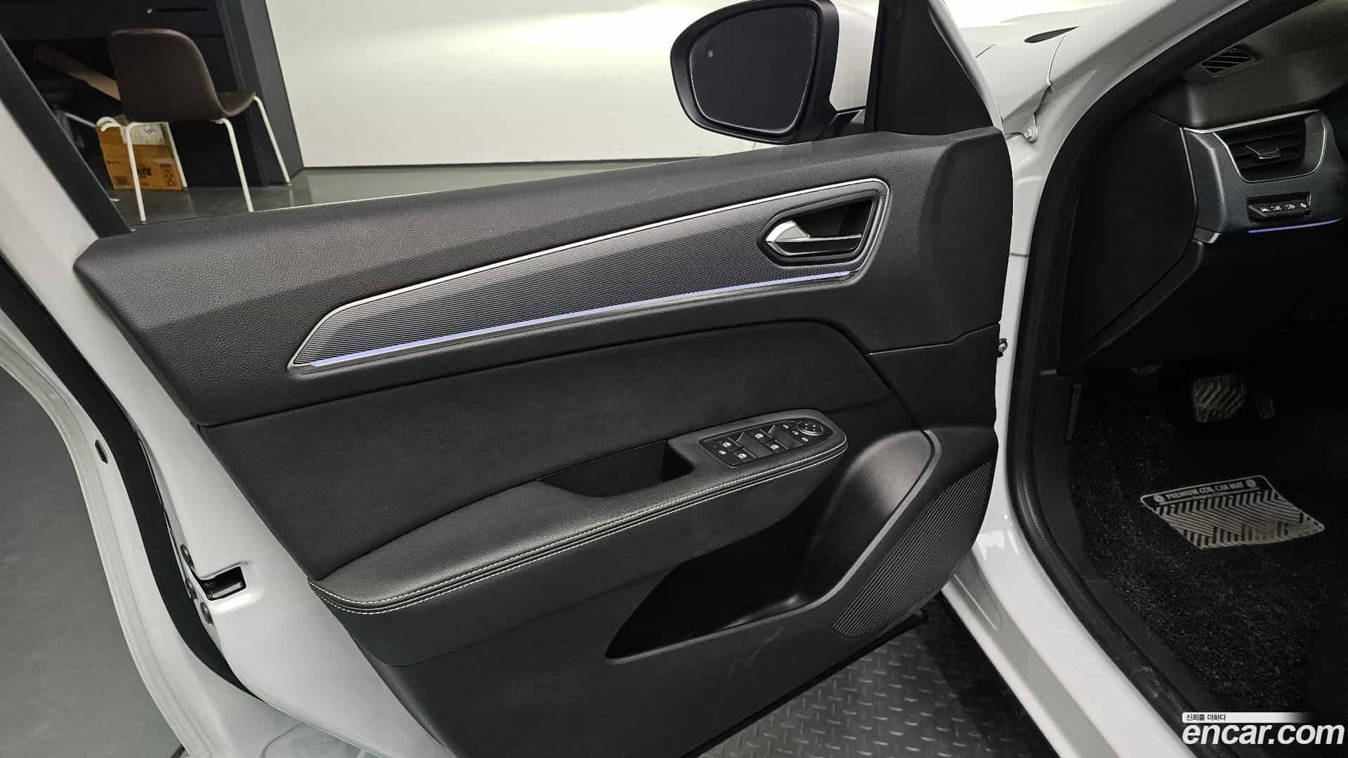 XM3 Renault Korea 2021.10-INNER-034