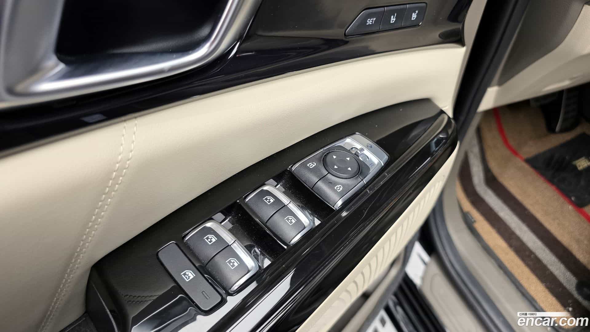 Canival Kia 2022.2-OPTION-017
