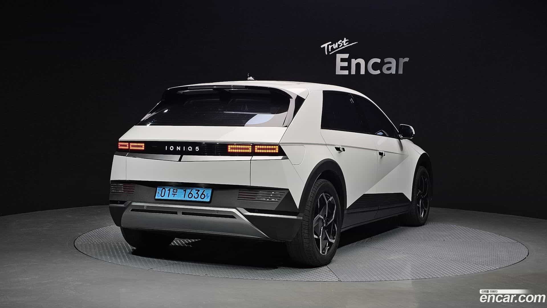 Ioniq5 Hyundai 2024.2-OUTER-002