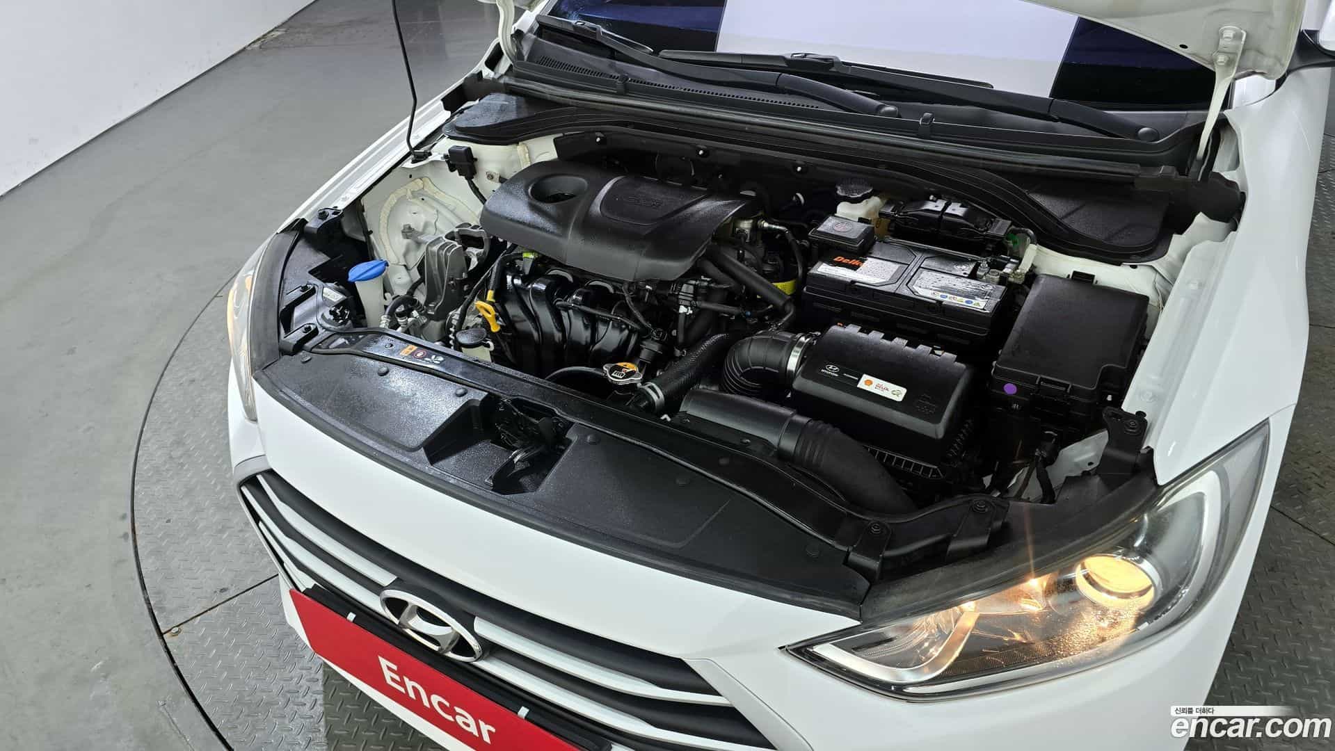 AVANTE Hyundai 2018.7-OUTER-006