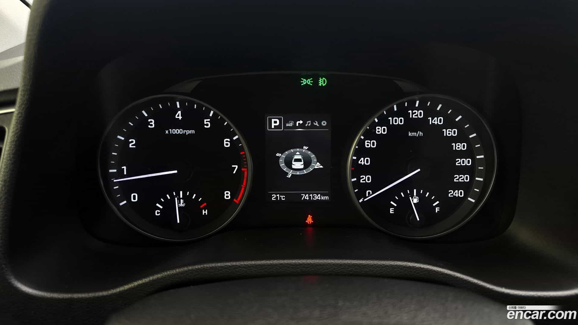 AVANTE Hyundai 2018.7-INNER-008