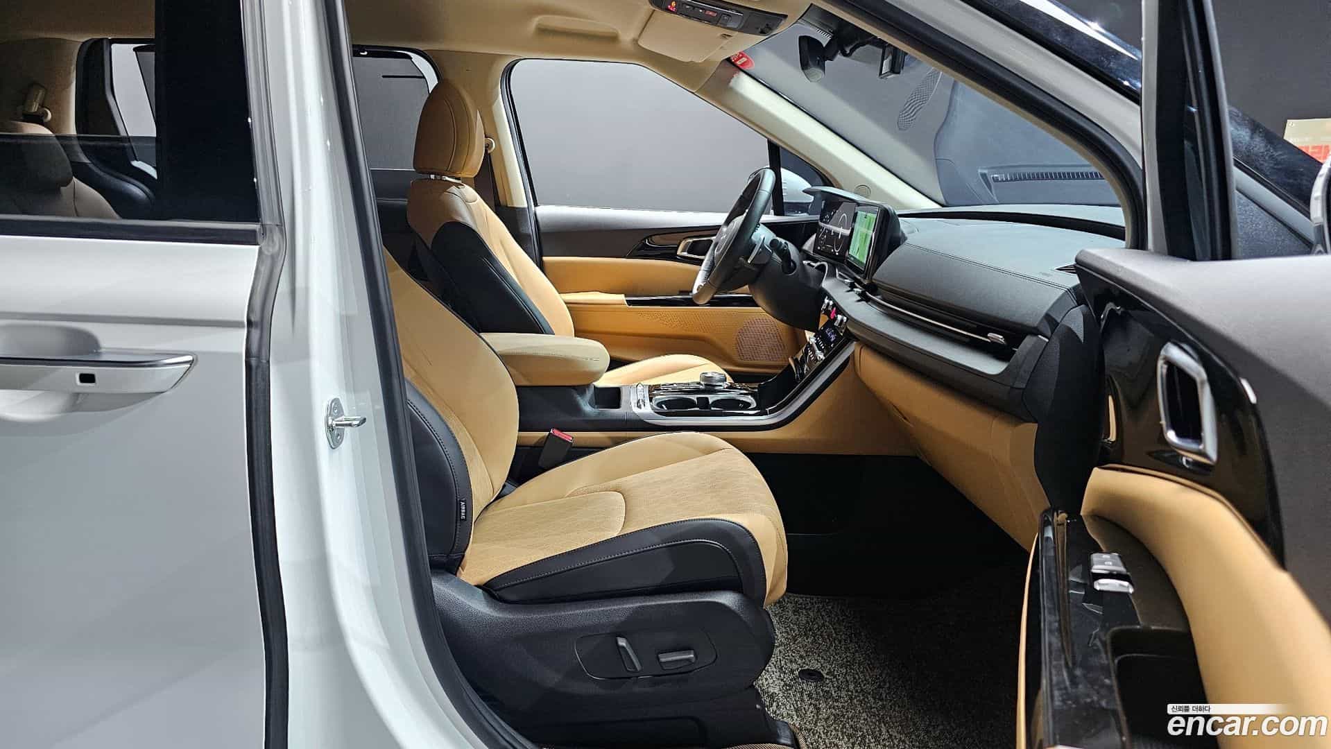 Canival Kia 2023.0-INNER-036