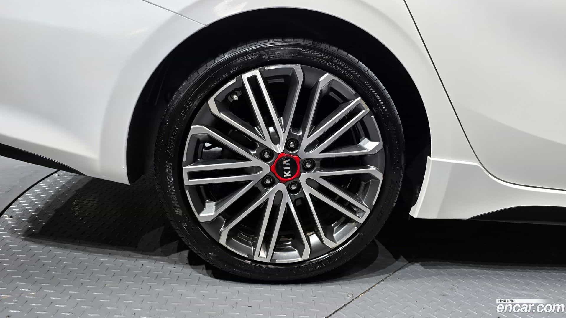 K3 Kia 2020.0-OUTER-005