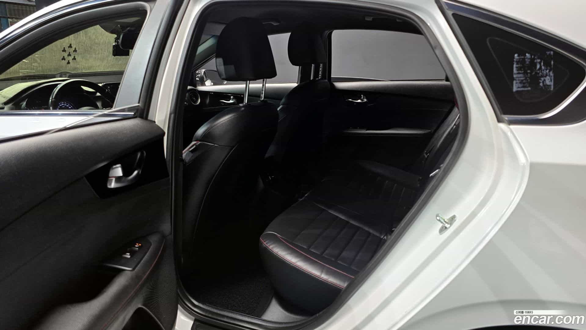 K3 Kia 2020.0-OPTION-016