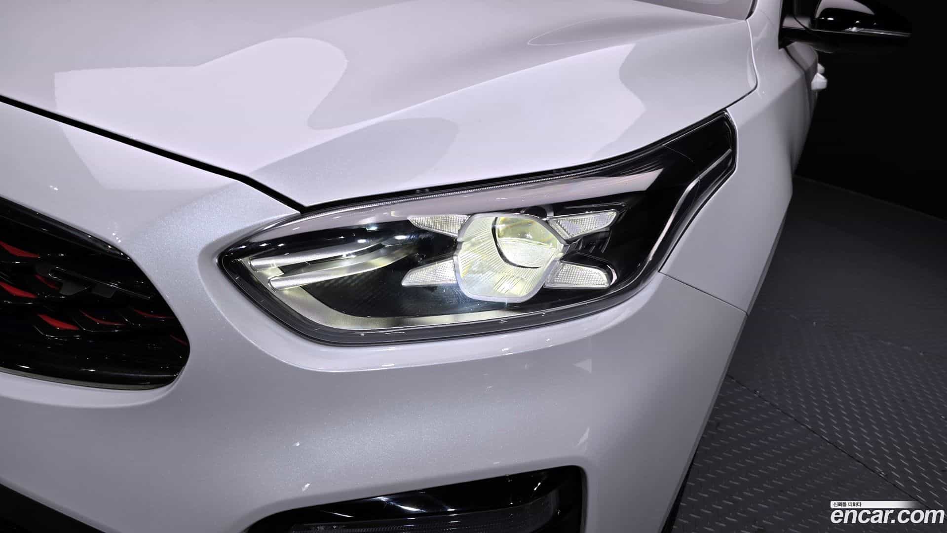 K3 Kia 2020.0-OUTER-032