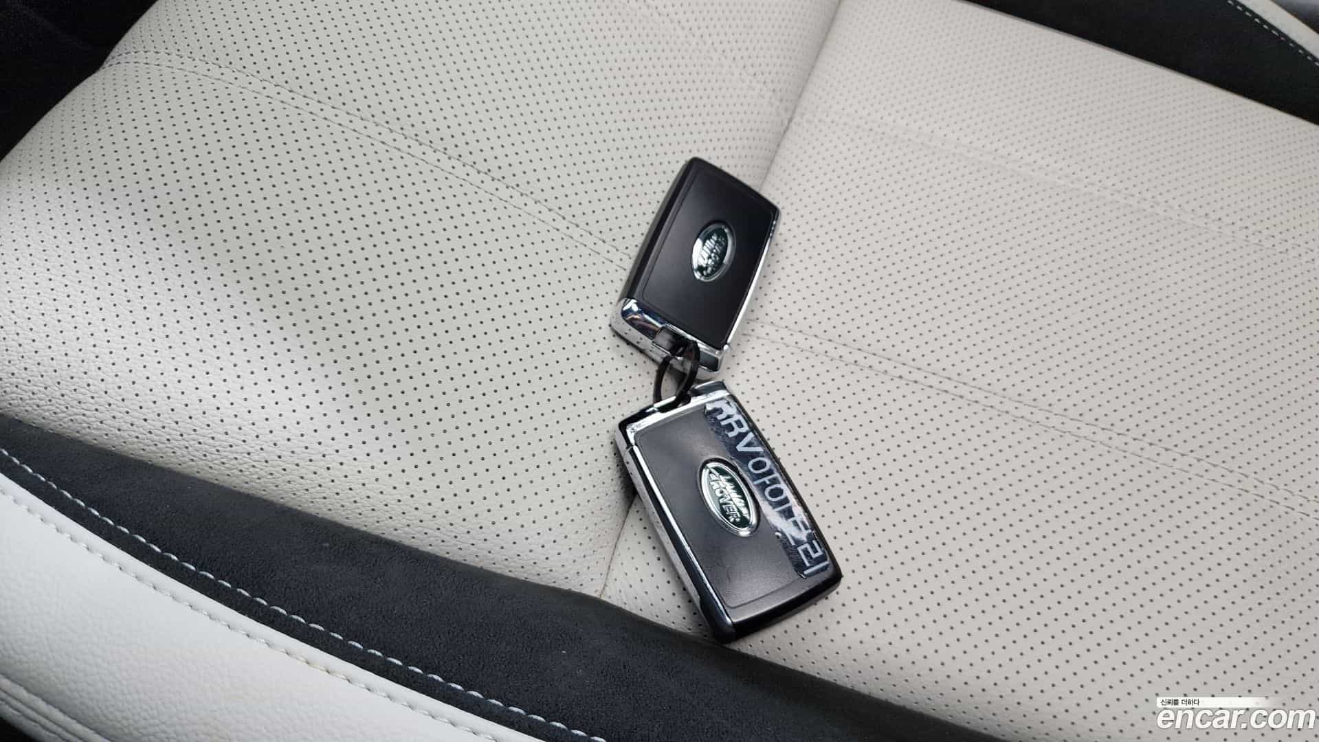 Range Rover Velar Land Rover 2022.11-OPTION-020