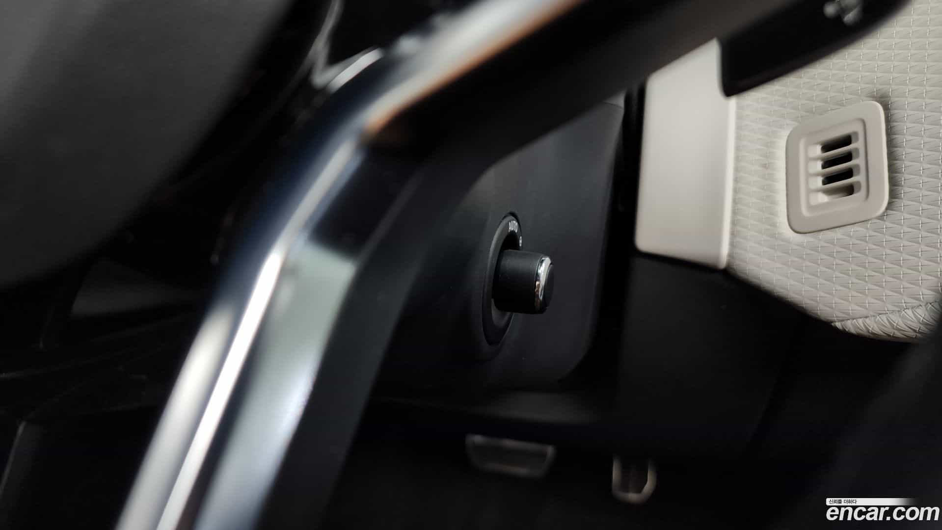Range Rover Velar Land Rover 2022.11-OPTION-049