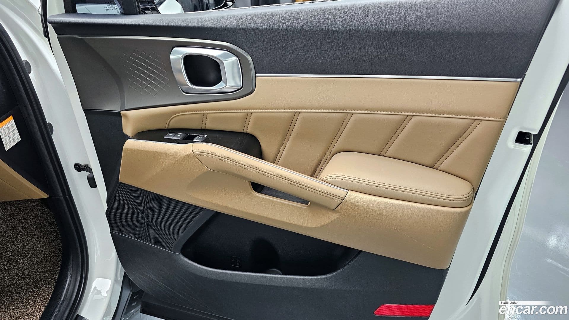 Main__Slider__Photo:Sorento Kia 2024.3-24