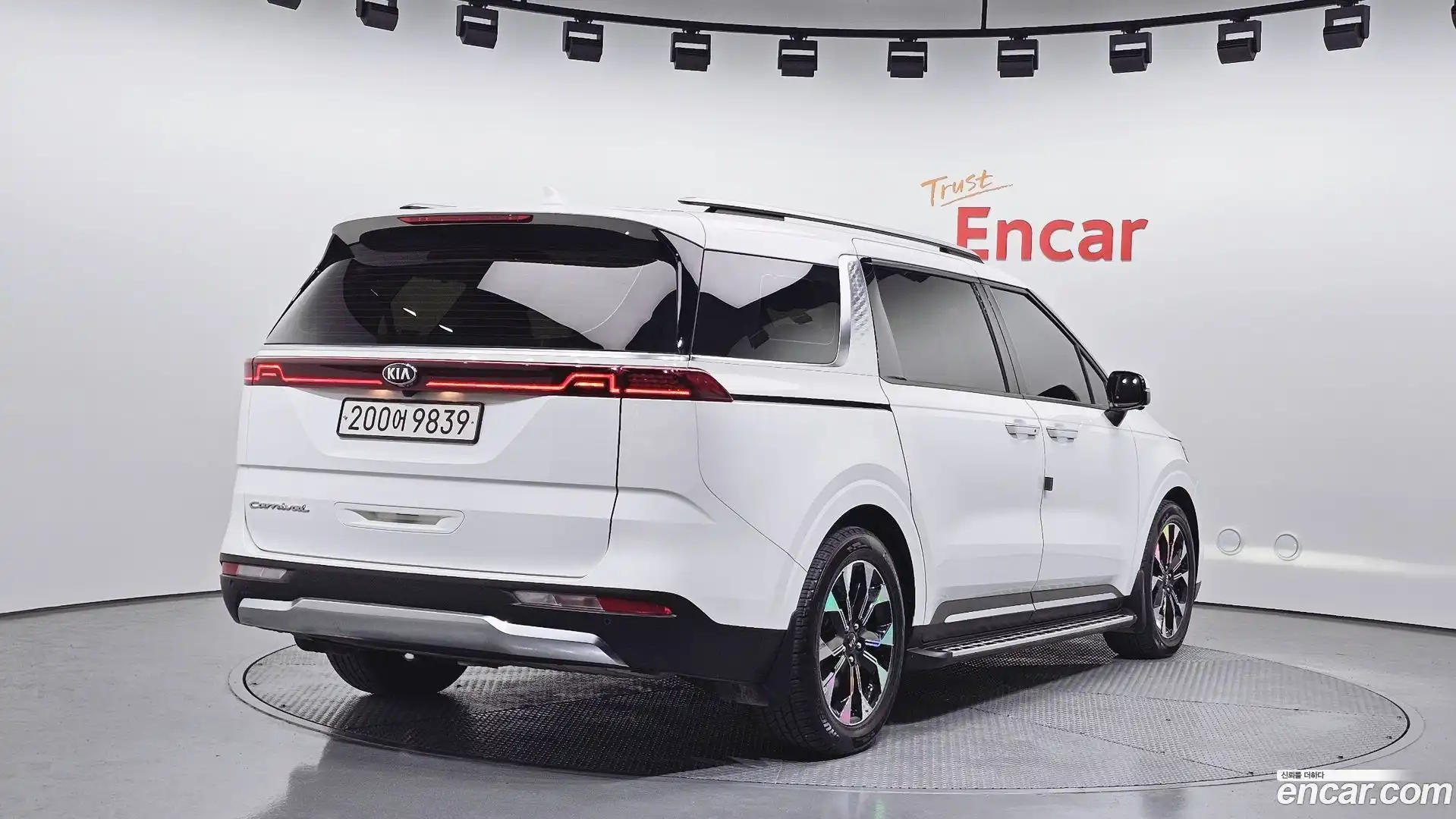 Canival Kia 2021.3-OUTER-002