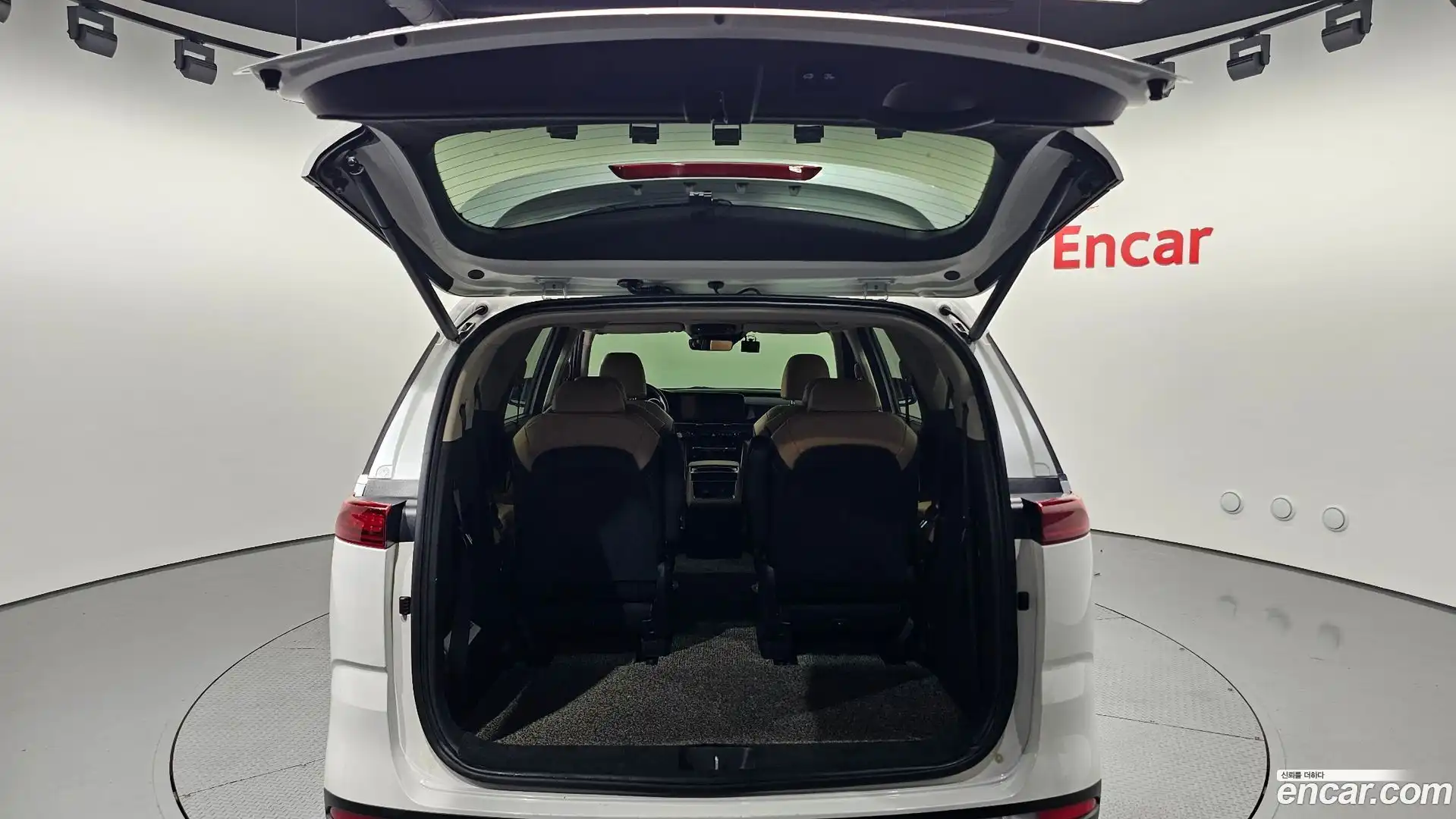 Canival Kia 2021.3-OPTION-021