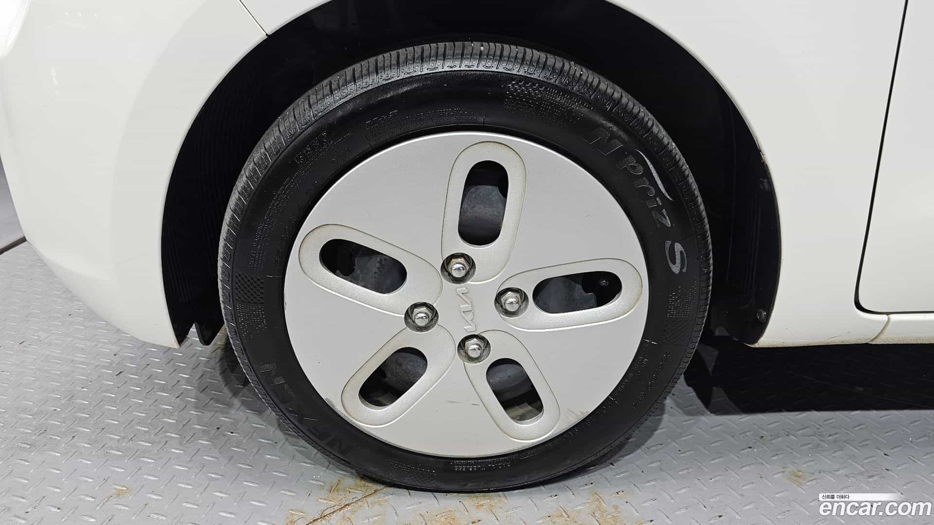 RAY Kia 2022.3-OUTER-005