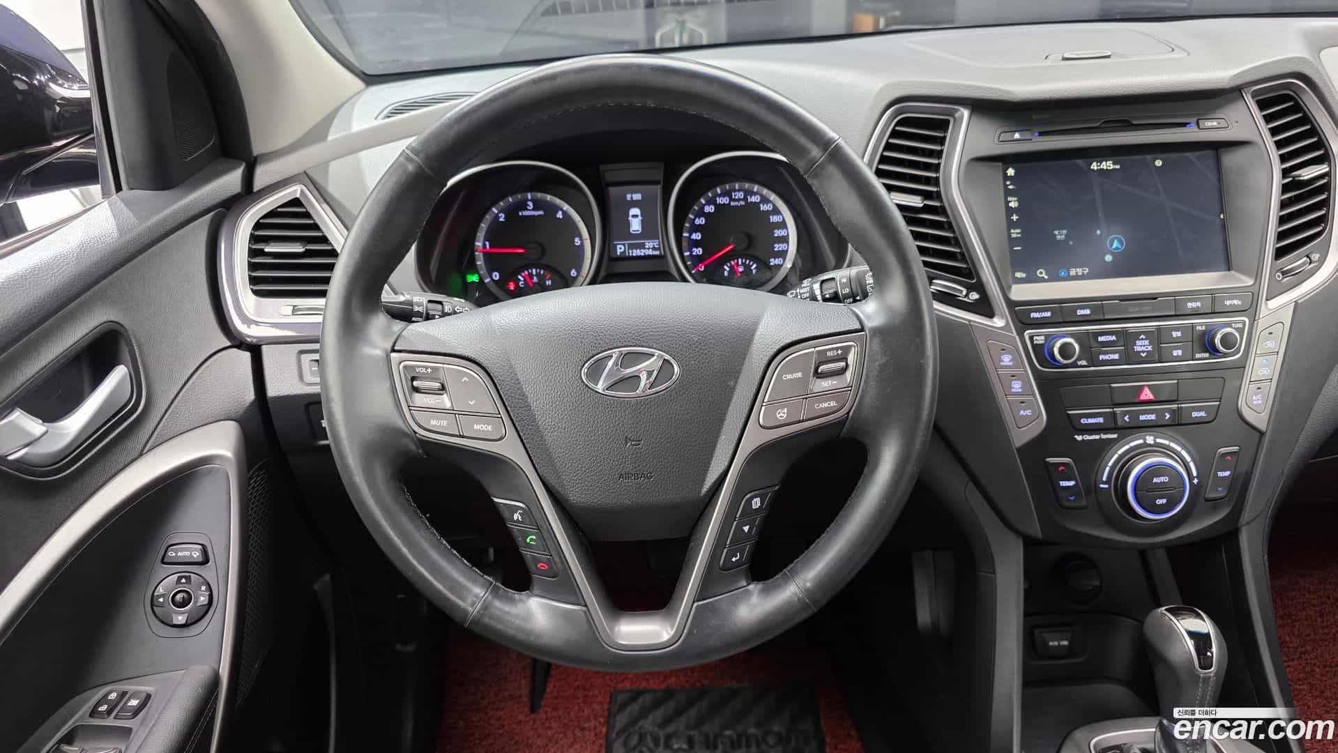 Santafe Hyundai 2015.2-OPTION-017
