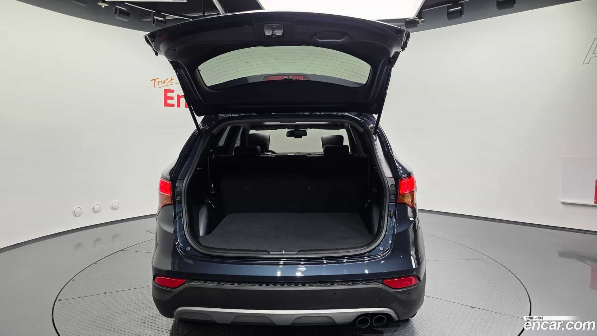 Santafe Hyundai 2015.2-OPTION-045