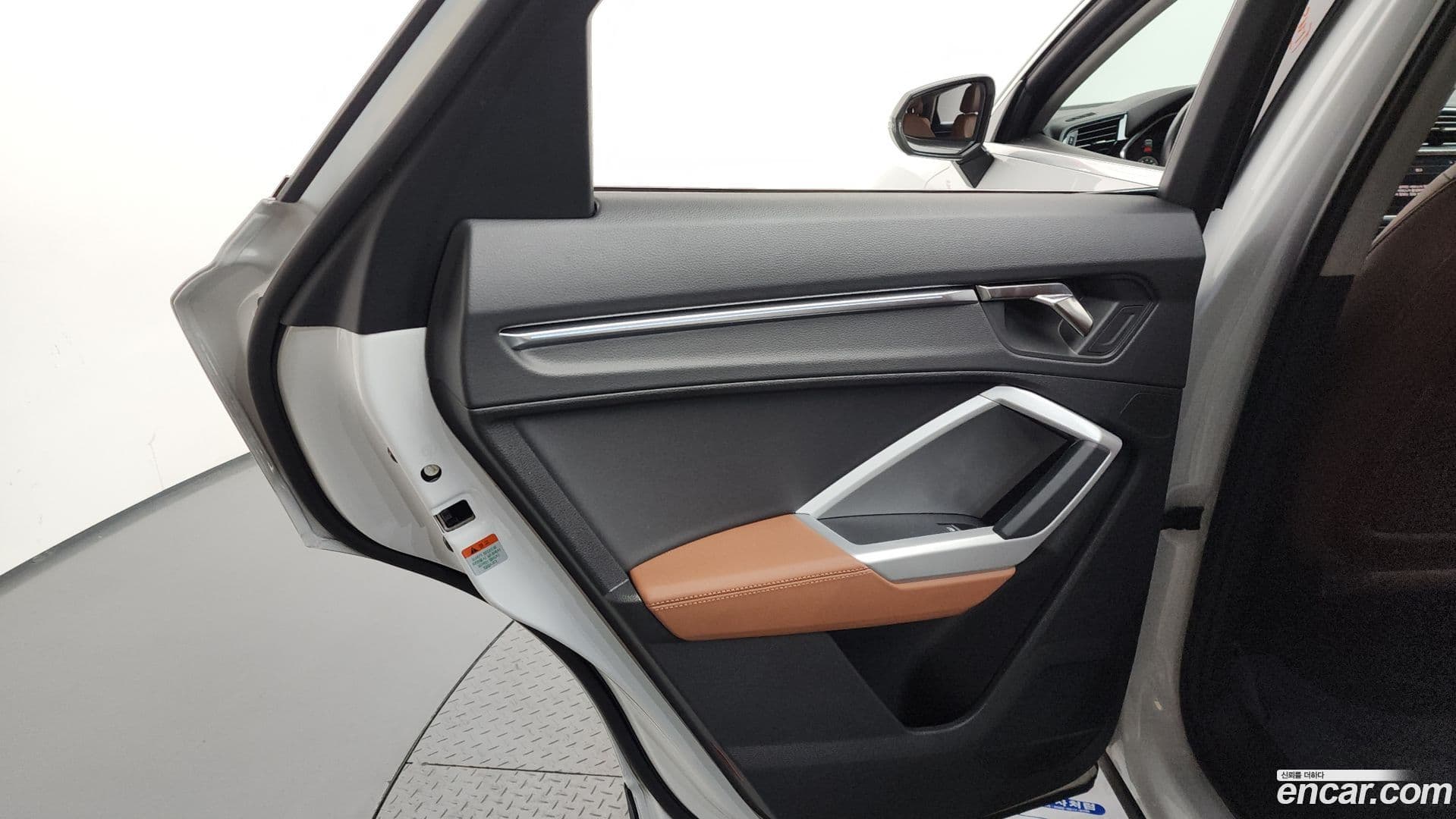 Main__Slider__Photo:Q3 Audi 2024.11-24