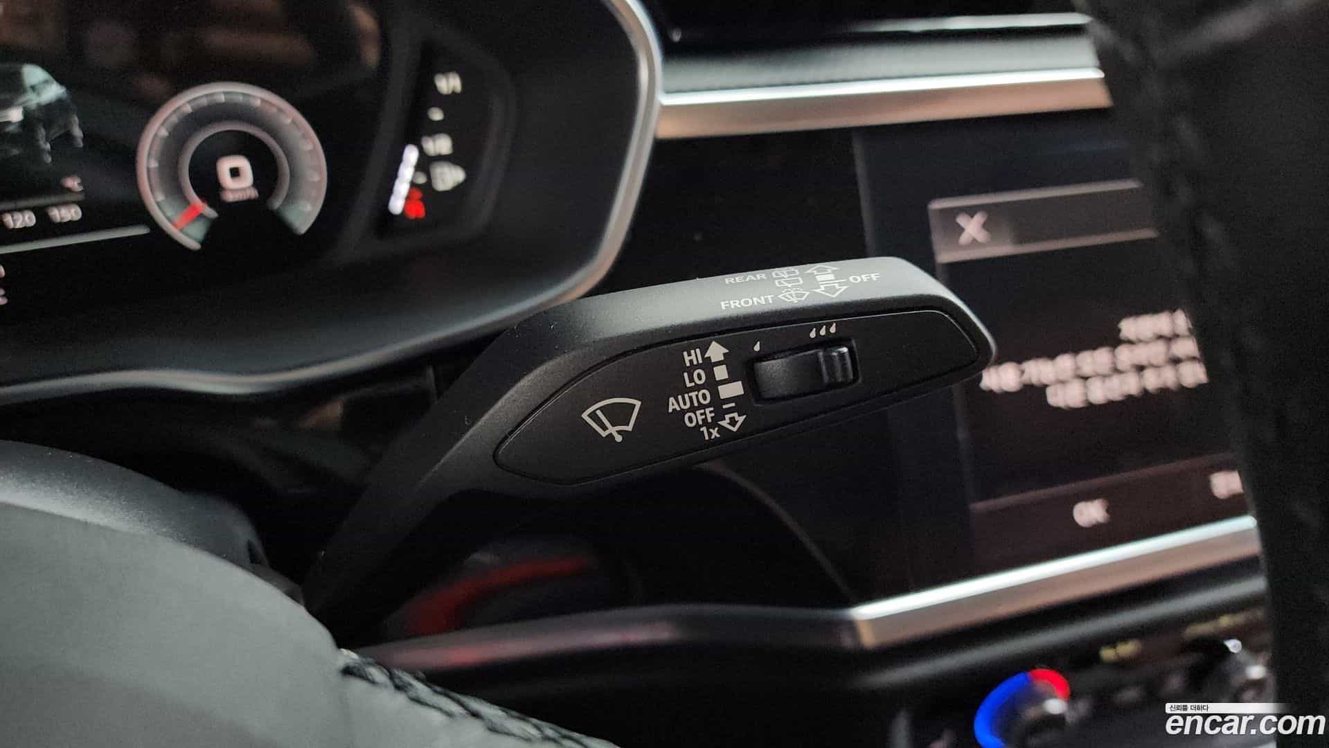 Q3 Audi 2024.11-OPTION-041