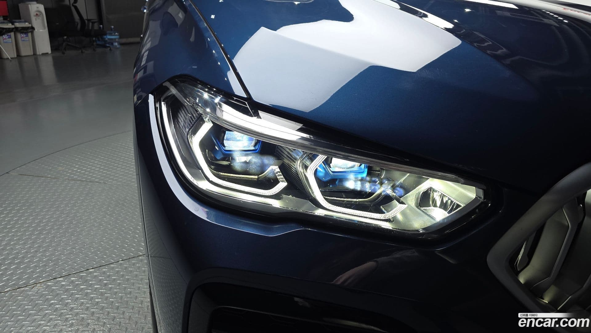Main__Slider__Photo:X6 BMW 2023.3-21