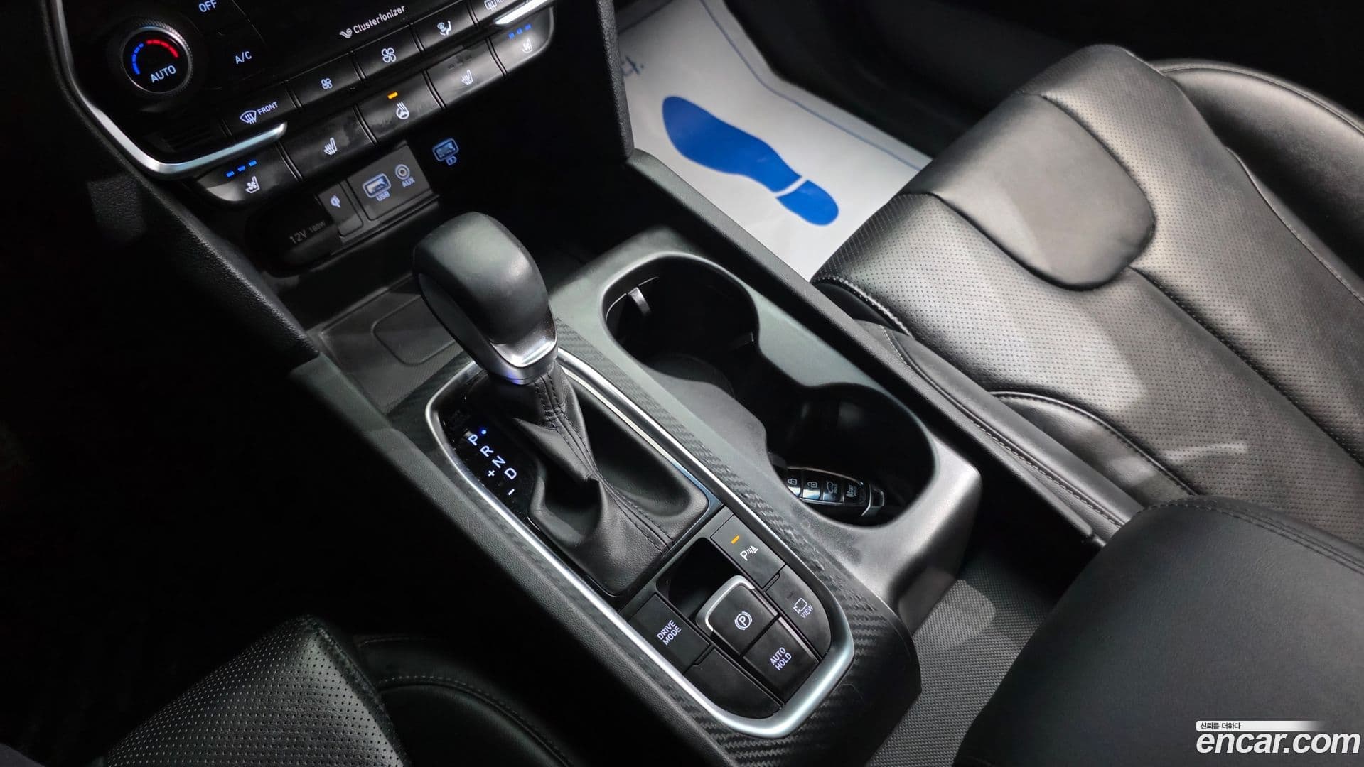 Main__Slider__Photo:Santafe Hyundai 2019.0-8