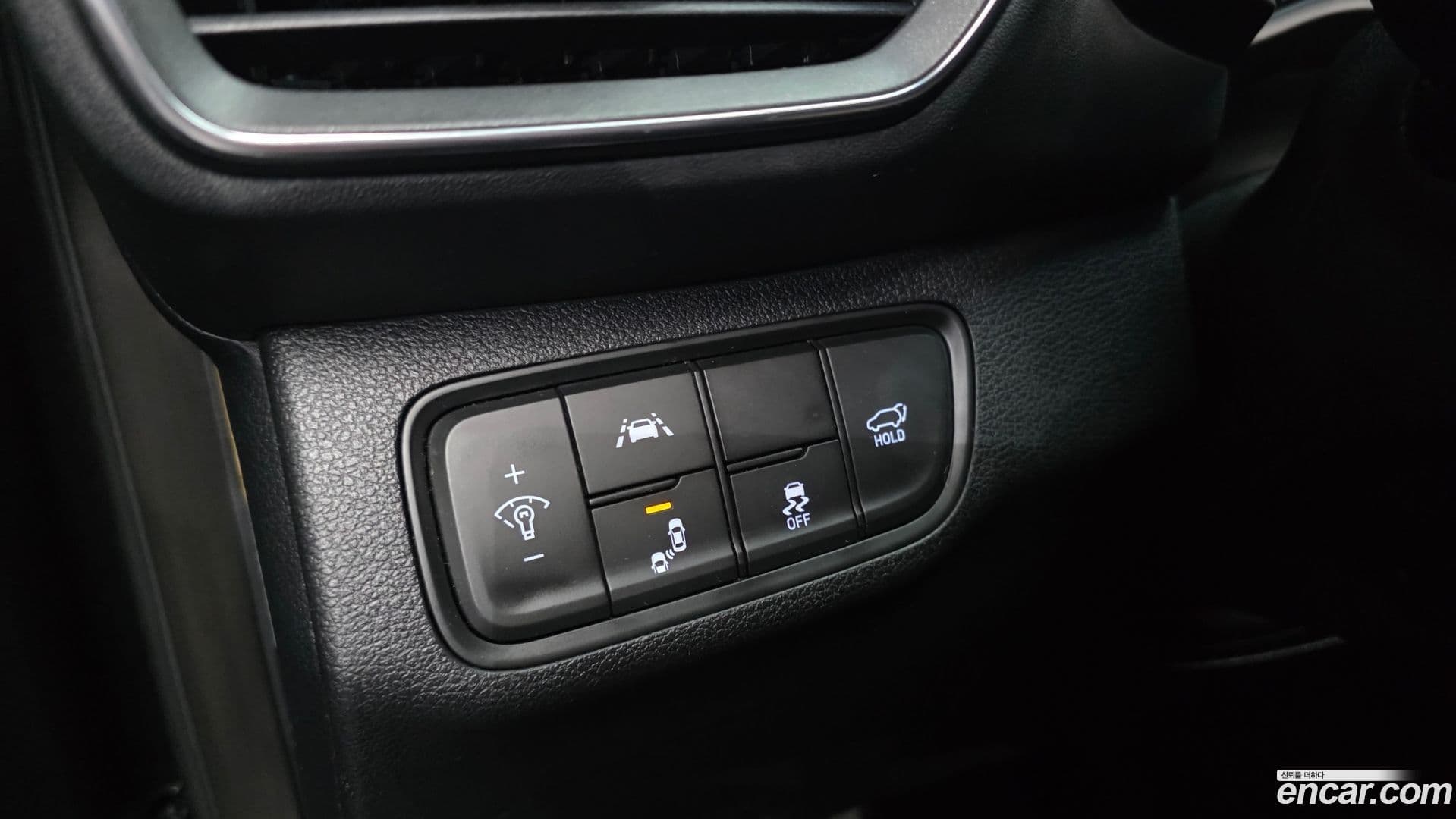 Main__Slider__Photo:Santafe Hyundai 2019.0-16