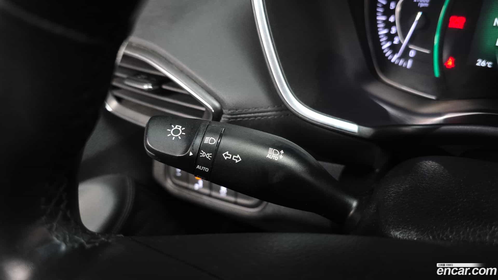Santafe Hyundai 2019.0-OPTION-024
