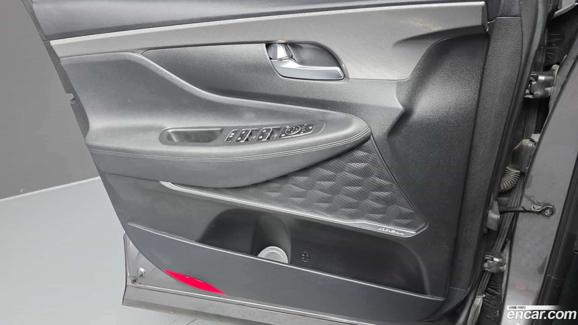 Santafe Hyundai 2019.0-INNER-034