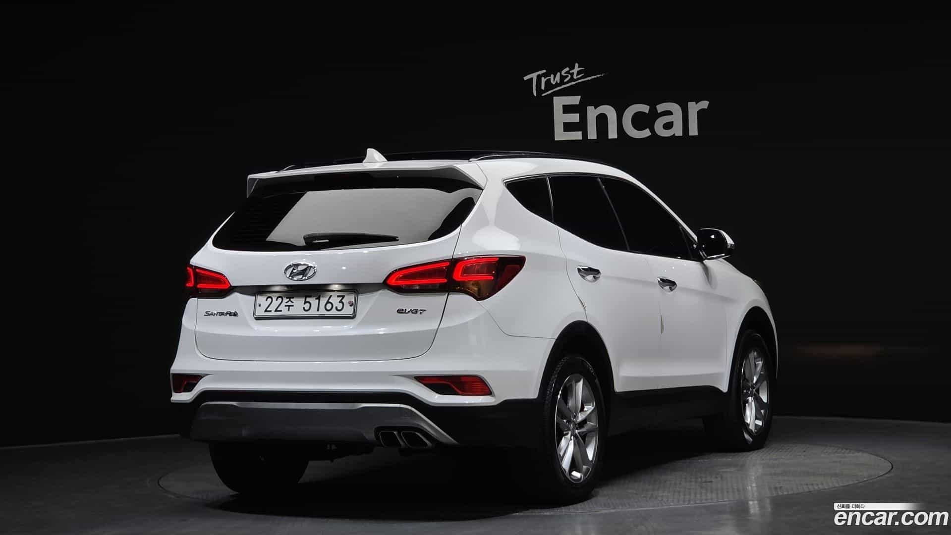 Santafe Hyundai 2015.7-OUTER-002