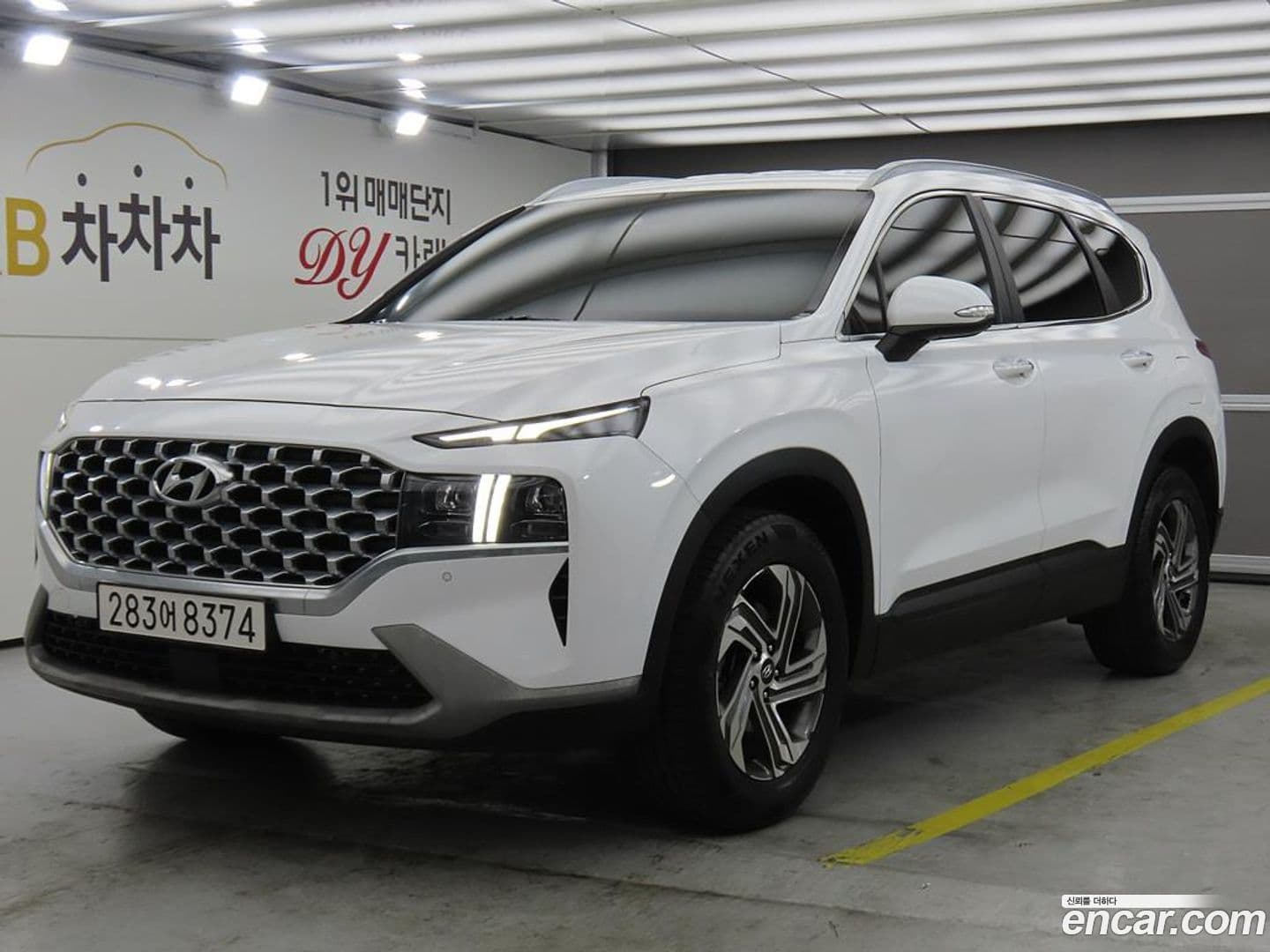 Main__Slider__Photo:Santafe Hyundai 2021.2-0