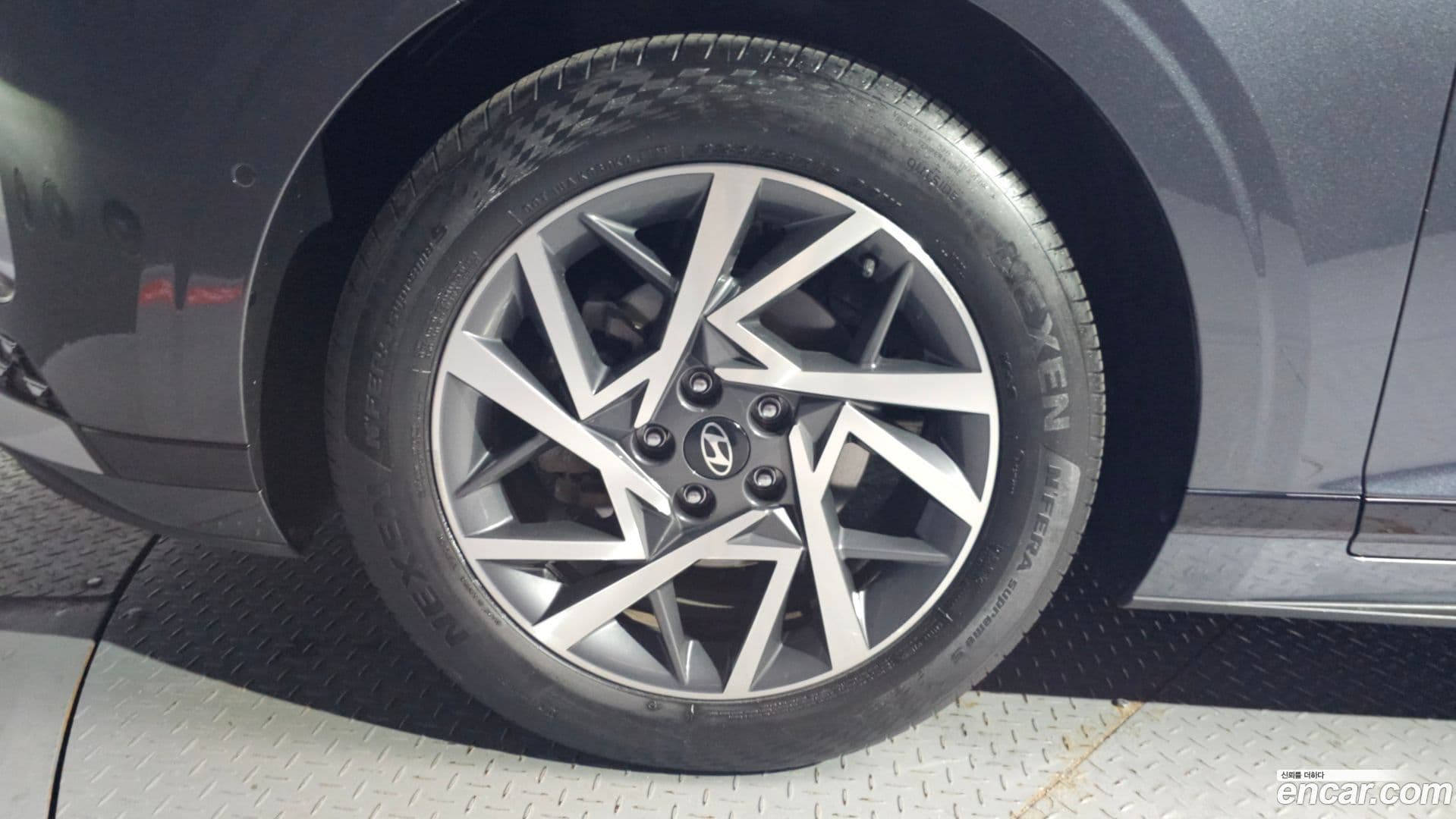 Main__Slider__Photo:Grandeur Hyundai 2023.2-4