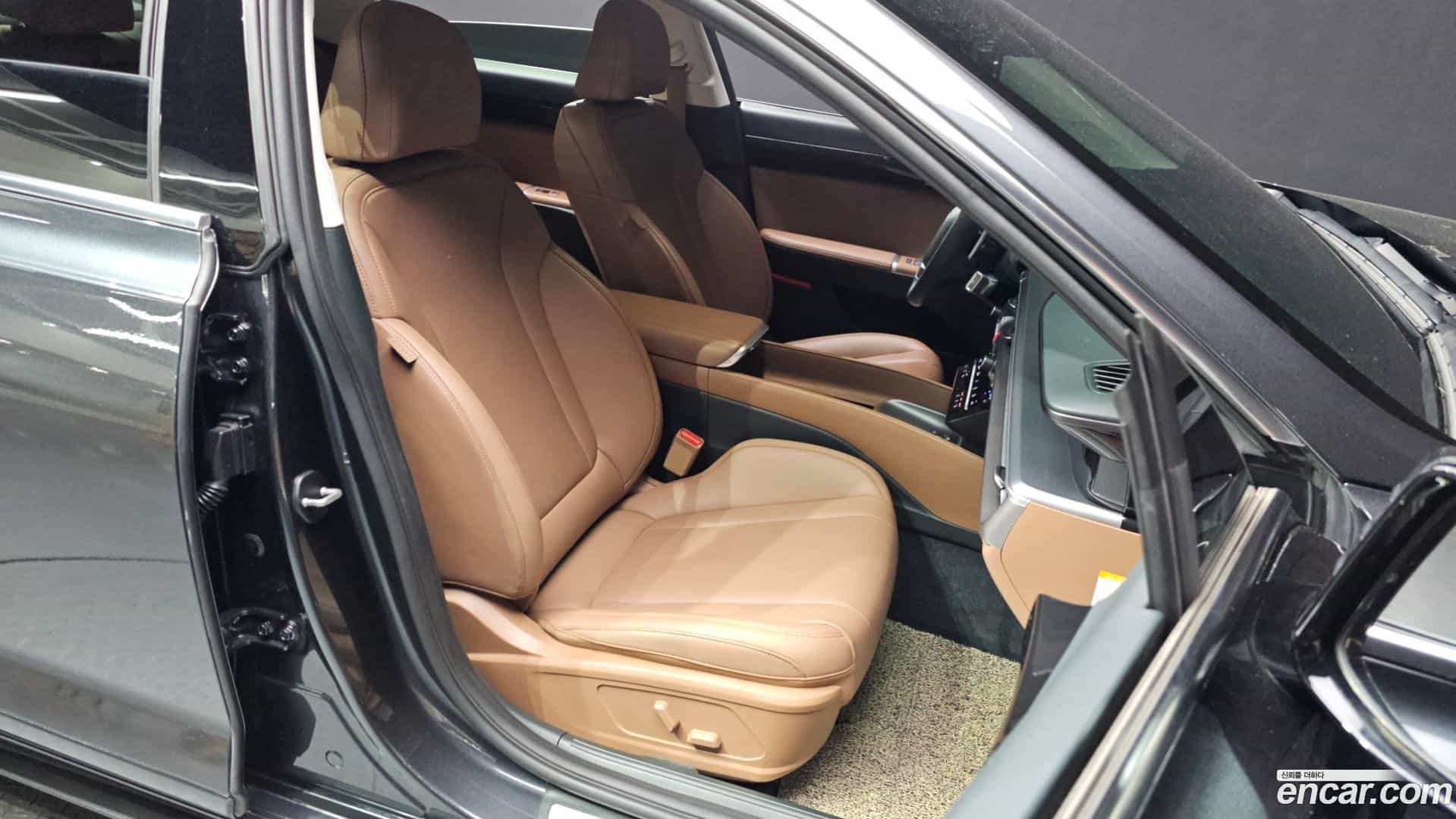 Grandeur Hyundai 2023.2-OPTION-015