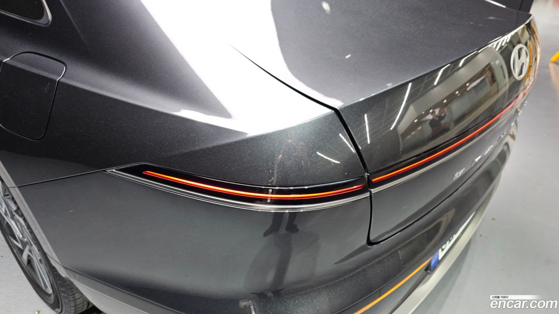 Main__Slider__Photo:Grandeur Hyundai 2023.2-22