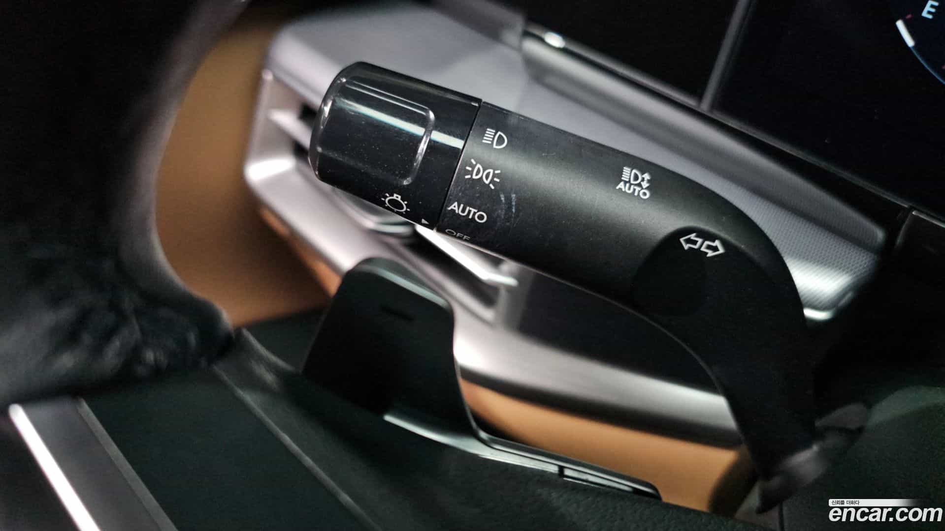 Grandeur Hyundai 2023.2-INNER-036