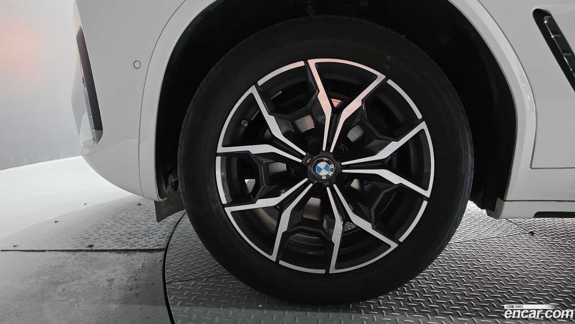 X3 BMW 2023.4-OUTER-031