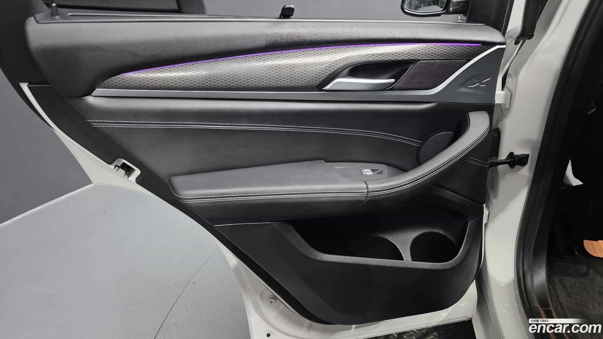 X3 BMW 2023.4-INNER-035