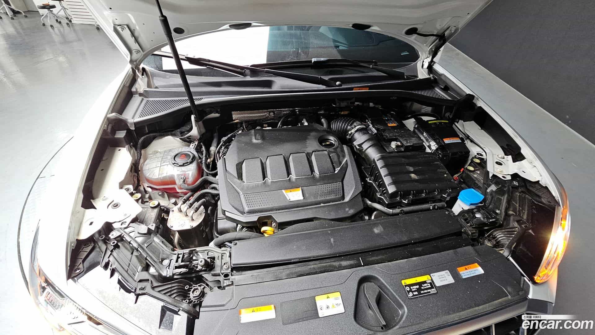 Q3 Audi 2023.1-OUTER-006
