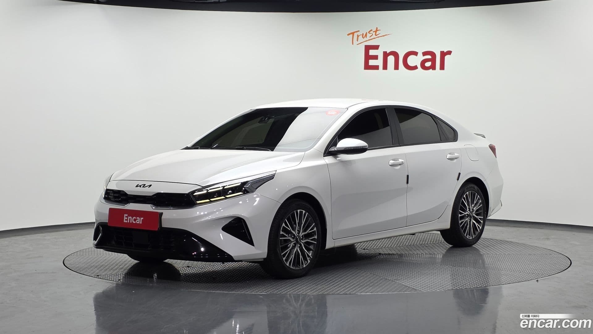 Main__Slider__Photo:K3 Kia 2022.1-0
