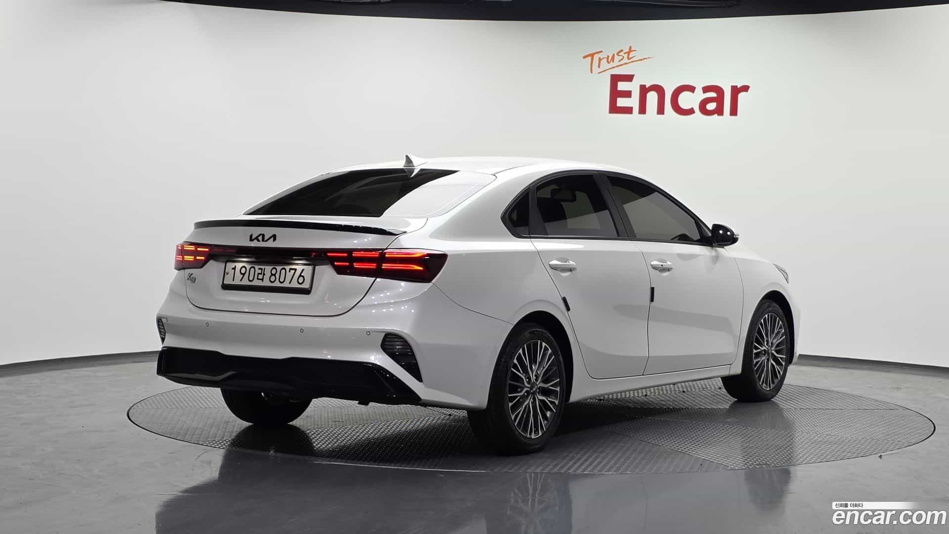 K3 Kia 2022.1-OUTER-002