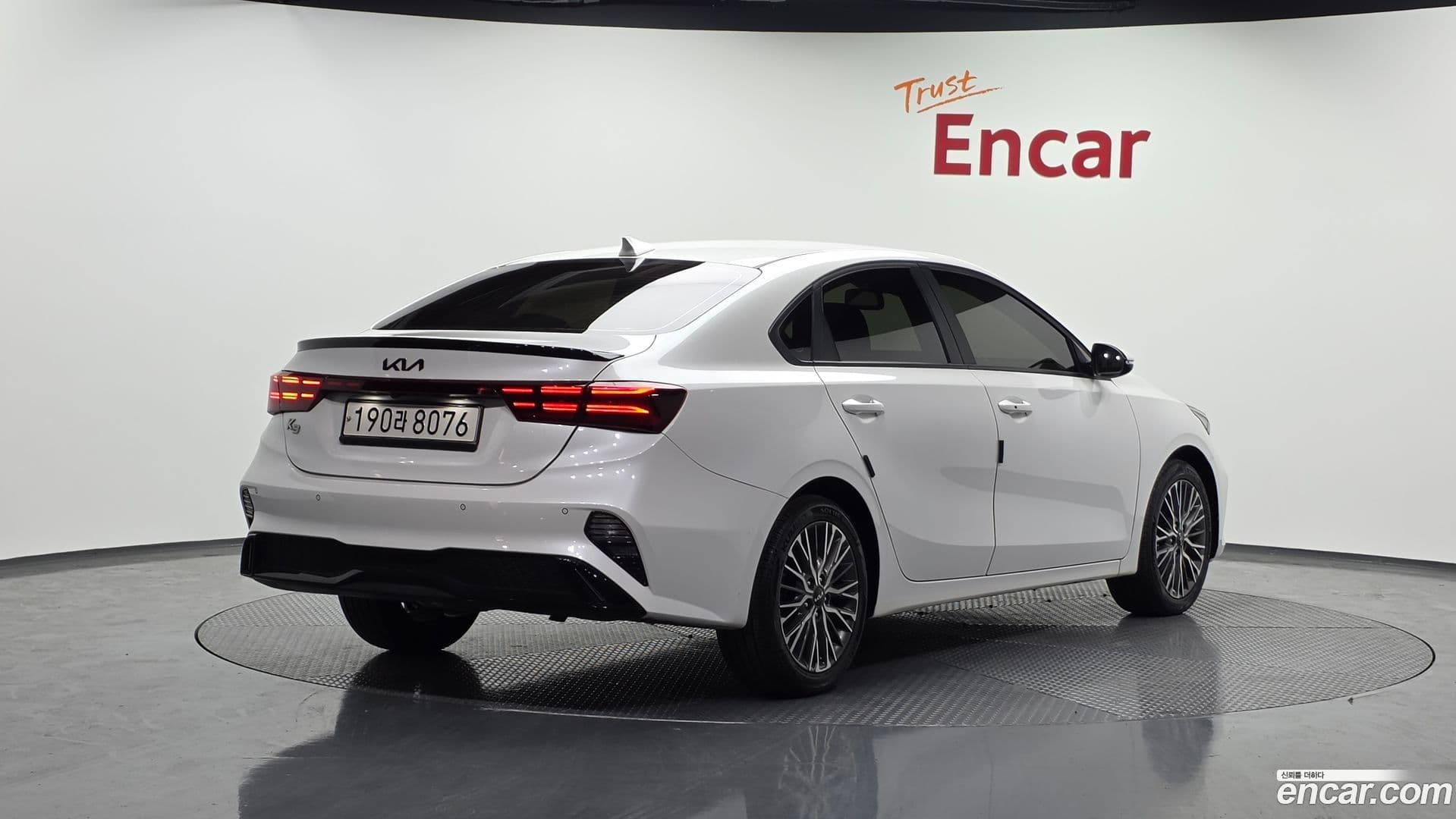 Main__Slider__Photo:K3 Kia 2022.1-1
